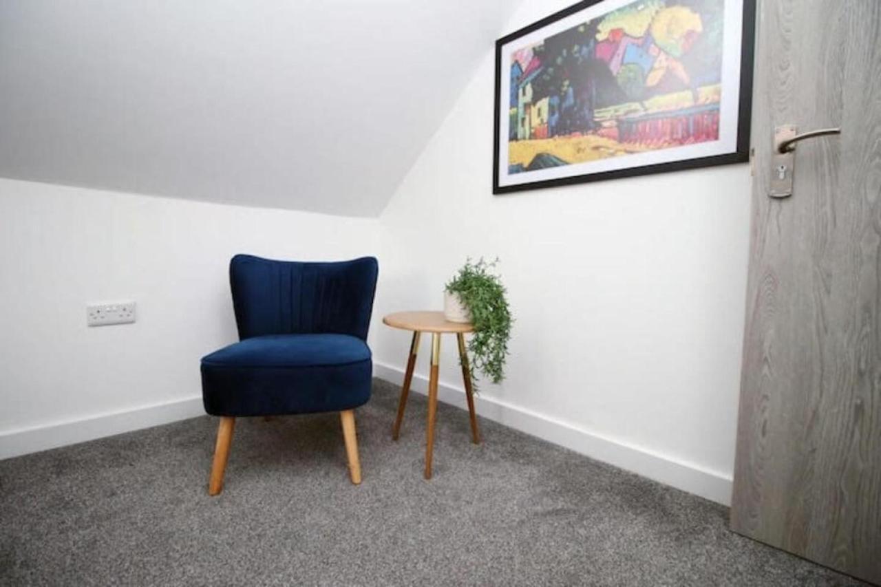 Flat In Cardiff City Centre מראה חיצוני תמונה