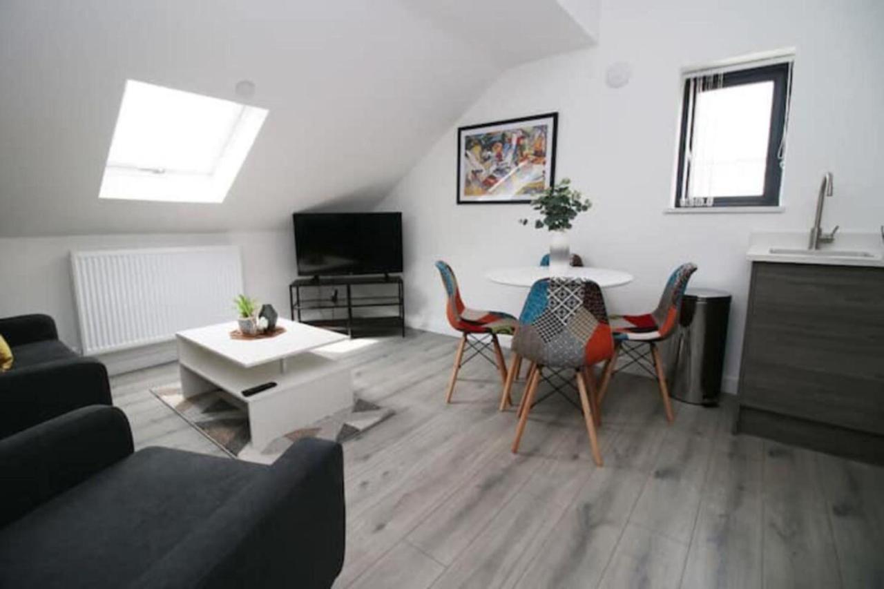 Flat In Cardiff City Centre מראה חיצוני תמונה