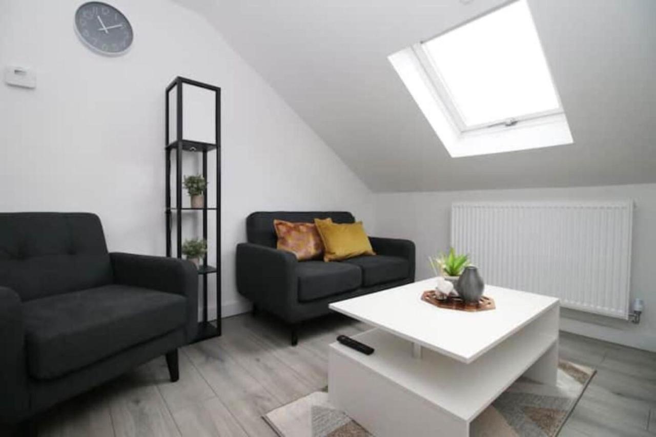 Flat In Cardiff City Centre מראה חיצוני תמונה